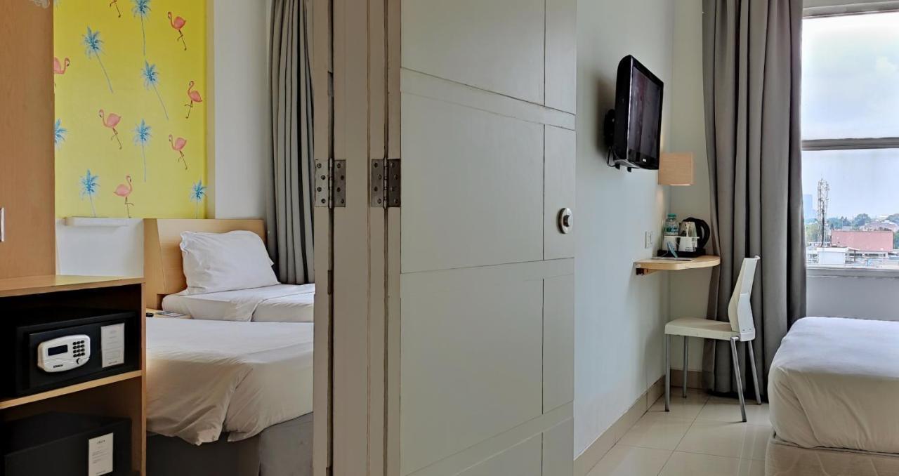 Liberta Hotel Kemang Джакарта Екстер'єр фото